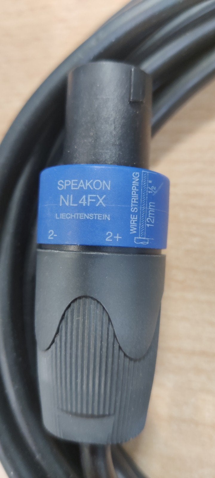 Nieuw Speakon kabel 5m, Ophalen of Verzenden, Nieuw, Speaker of Versterker