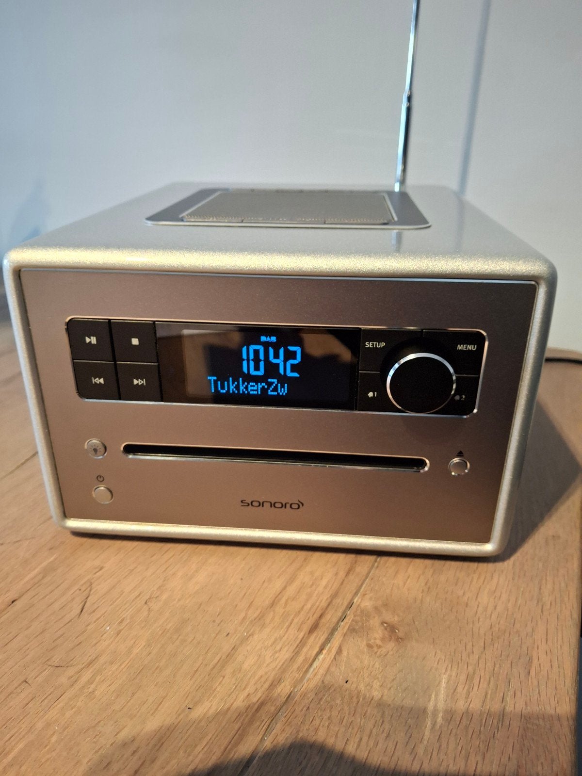 Sonoro Qubo DAB+ Radio met CD-speler en Bluetooth, Audio, Tv en Foto, Radio's, Ophalen of Verzenden, Gebruikt, Radio, Met cd-speler