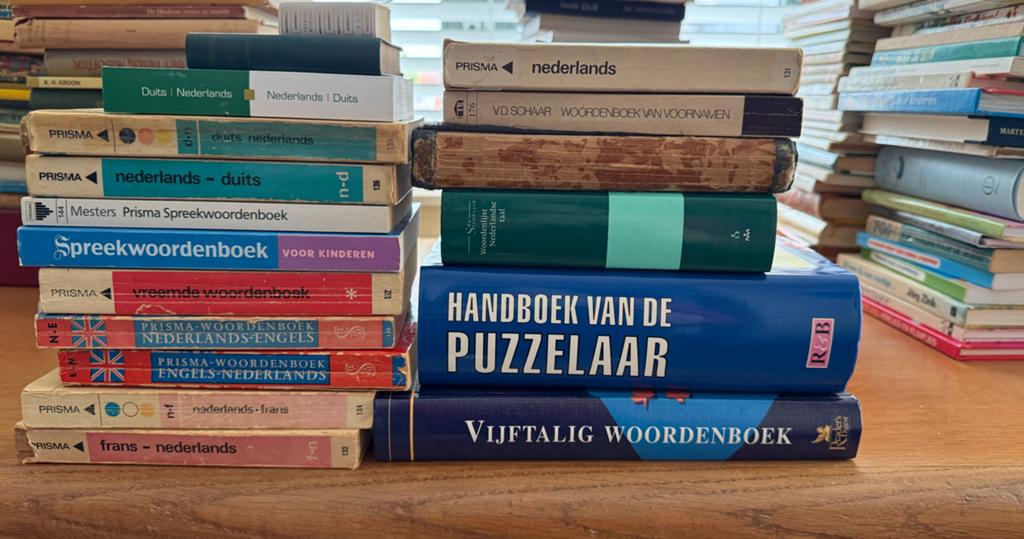 Diverse woordenboeken en naslagwerken - Nederlands, Duits, F, Boeken, Woordenboeken, Ophalen, Gelezen, Prisma of Spectrum, Nederlands