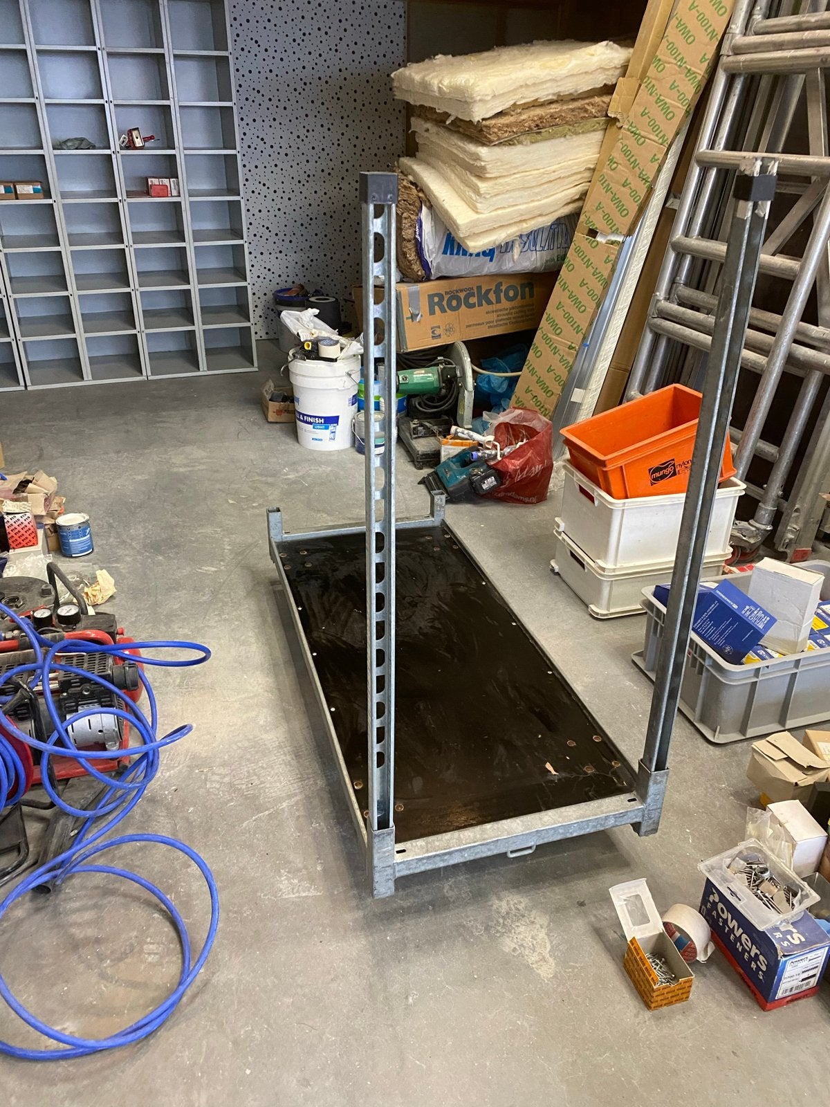 Zware transportkar - 135x57 cm, Doe-het-zelf en Verbouw, Transportwagens, Ophalen of Verzenden, Gebruikt, Transportkar