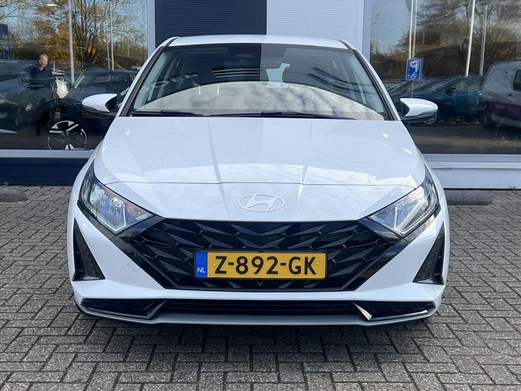 Hyundai i20 1.0 T-GDI 48V MHEV 100pk Comfort Smart I Navigat, Auto's, Hyundai, Voorwielaandrijving, Gebruikt, Euro 6, Origineel Nederlands