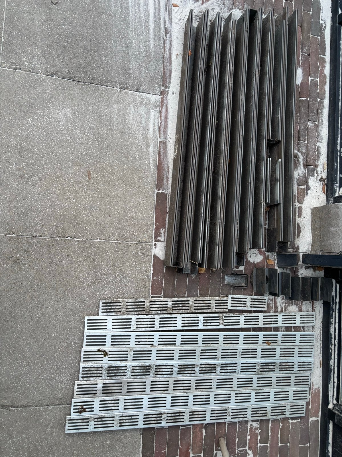 AKO Slimline Afwateringsgoten - 7,5m compleet, Tuin en Terras, Tegels en Klinkers, Ophalen, Gebruikt, Overige materialen, Overige typen
