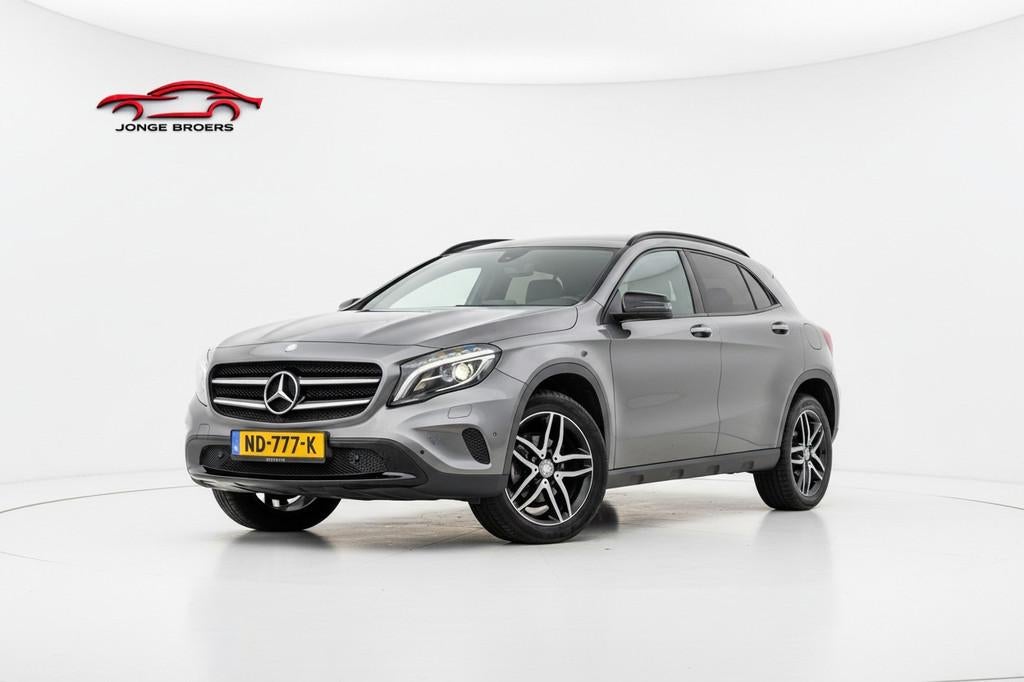 Mercedes-Benz GLA-klasse 180 Ambition, Auto's, Gebruikt, Euro 6, 4 cilinders, 715 kg
