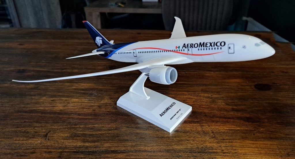 BOEING 787-800  AEROMEXICO, Ophalen of Verzenden, Zo goed als nieuw, Schaalmodel