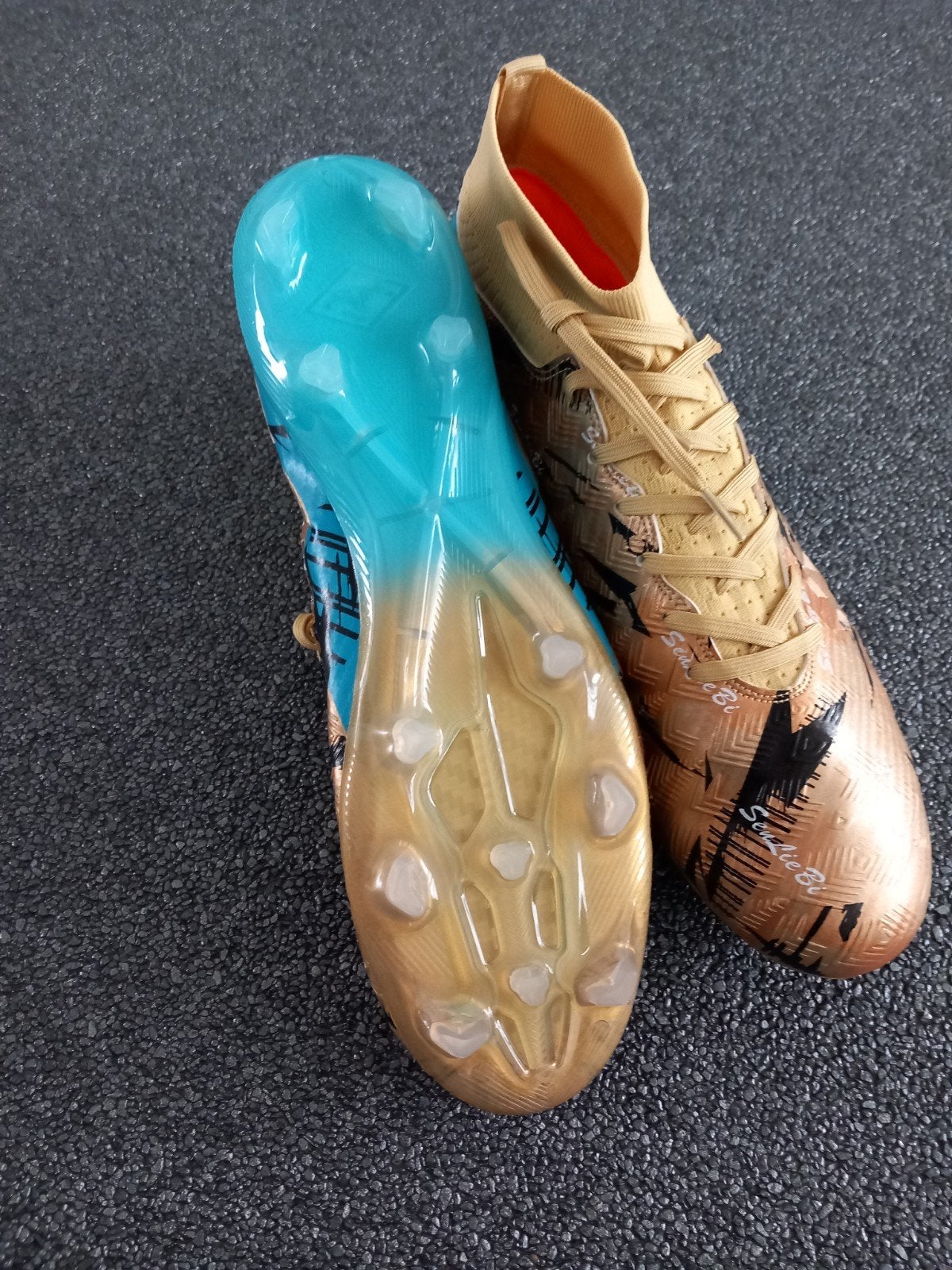 Nieuwe Voetbalschoenen Maat 46, Ophalen of Verzenden, Nieuw, Schoenen