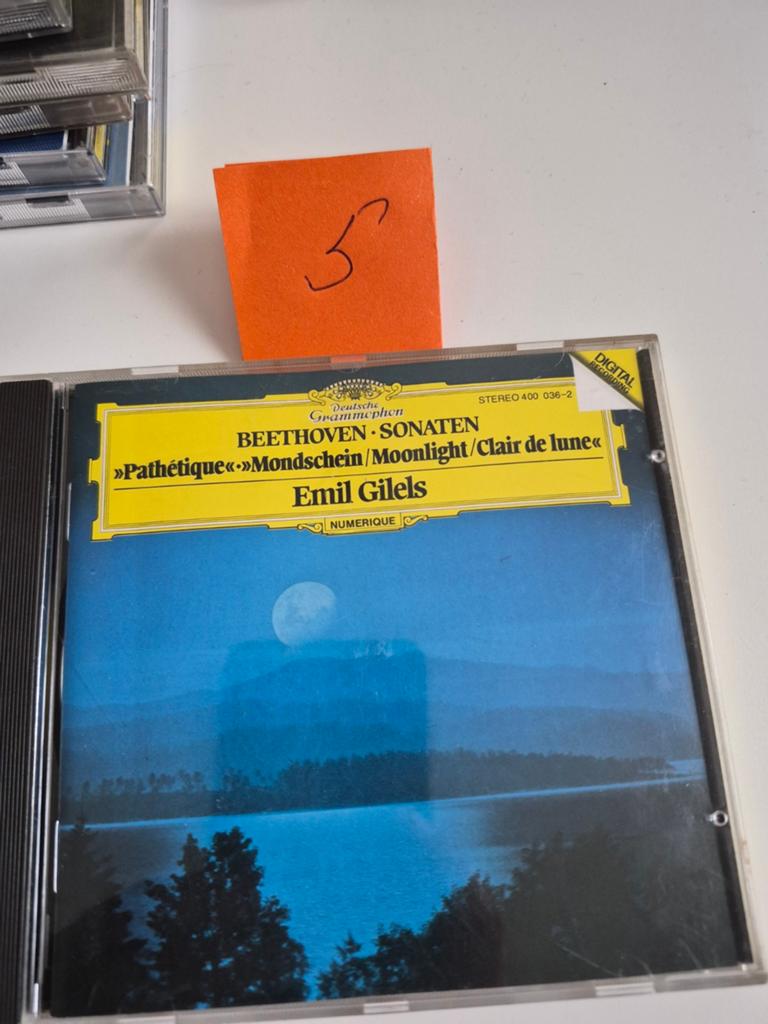 Beethoven Sonaten: Pathétique, Mondschein - Emil Gilels CD, Ophalen of Verzenden, Classicisme, Gebruikt, Kamermuziek