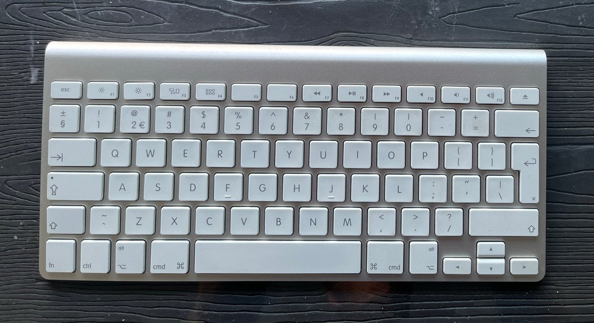 Apple draadloos Keyboard - Zo goed als nieuw, Computers en Software, Toetsenborden, Toetsenbord en muis-set, Ophalen of Verzenden
