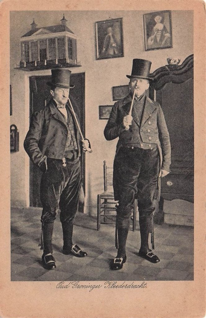 702-137-001 Oud Groninger Kleederdracht, Verzenden, Voor 1920, Groningen