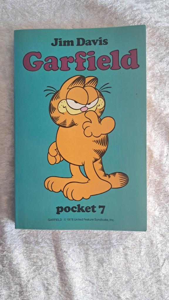 zgan. Garfield pocket nr 7, Jim Davis, oranje kat Odie strip, Eén stripboek, Ophalen of Verzenden, Zo goed als nieuw, Jim Davis