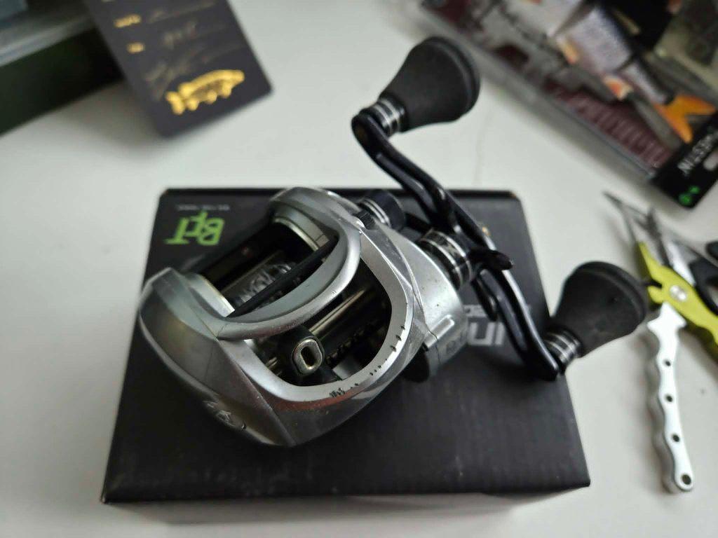 BFT instinct reel, Watersport en Boten, Hengelsport | Roofvissen, Ophalen of Verzenden, Zo goed als nieuw, Overige typen