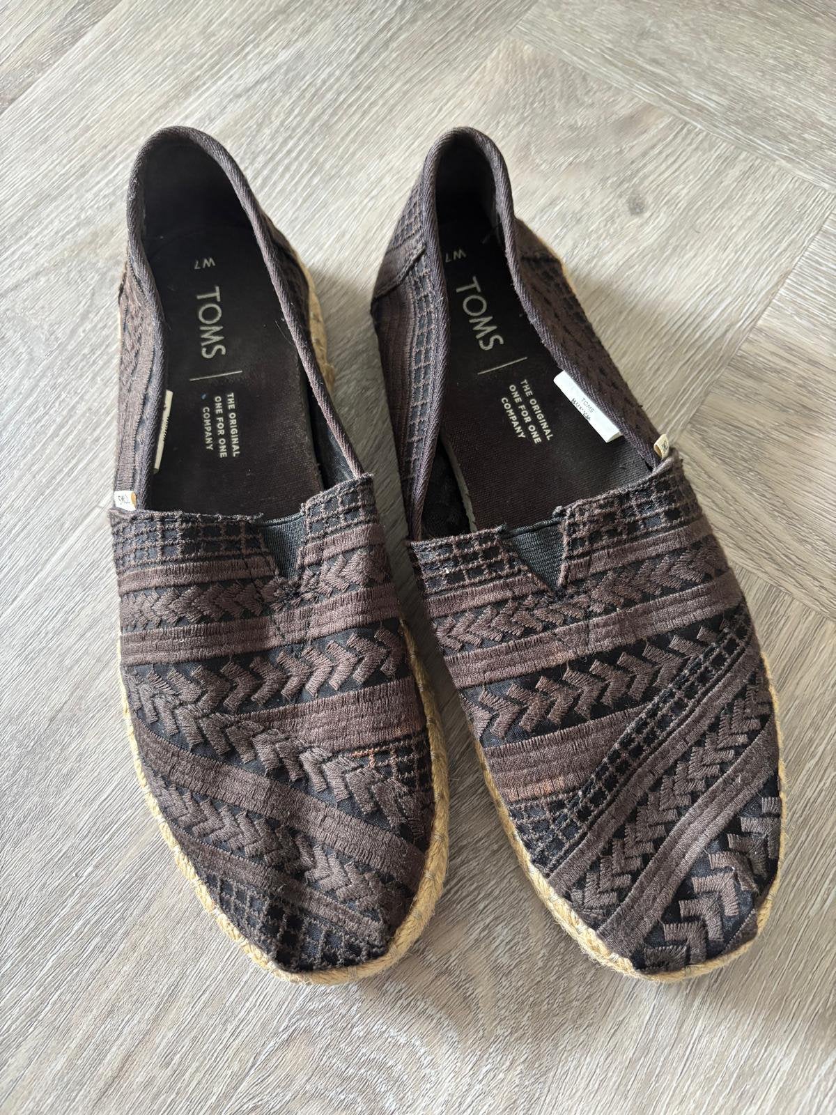 Toms espadrilles maat 37,5, Ophalen, Bruin, Zo goed als nieuw, Espadrilles of Moccasins