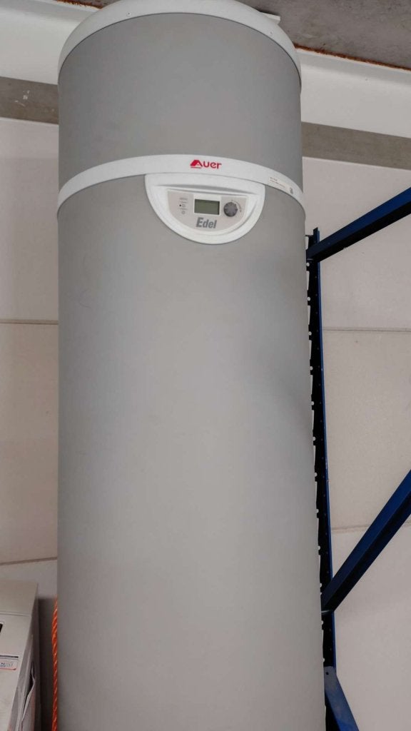 Warmtepomp boiler Auer Edel 150 Air, Doe-het-zelf en Verbouw, Verwarming en Radiatoren, Zo goed als nieuw, Overige typen, 200 tot 500 watt