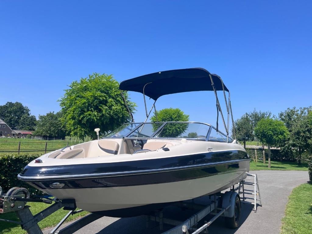 Glastron 185GX Speedboot, Watersport en Boten, Speedboten, Gebruikt, 3 tot 6 meter, Benzine, Minder dan 70 pk, Polyester, Binnenboordmotor