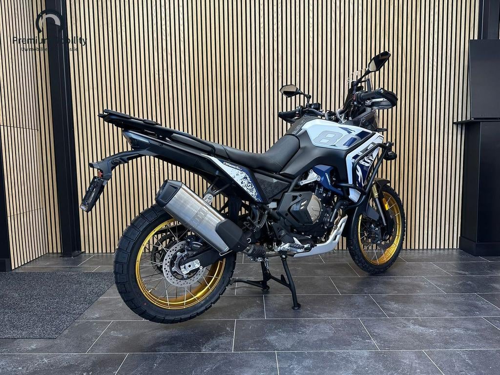 VOGE DS800 RALLY (WIT), 2 cilinders, Motorrijbewijs A, Bedrijf, Onbekend