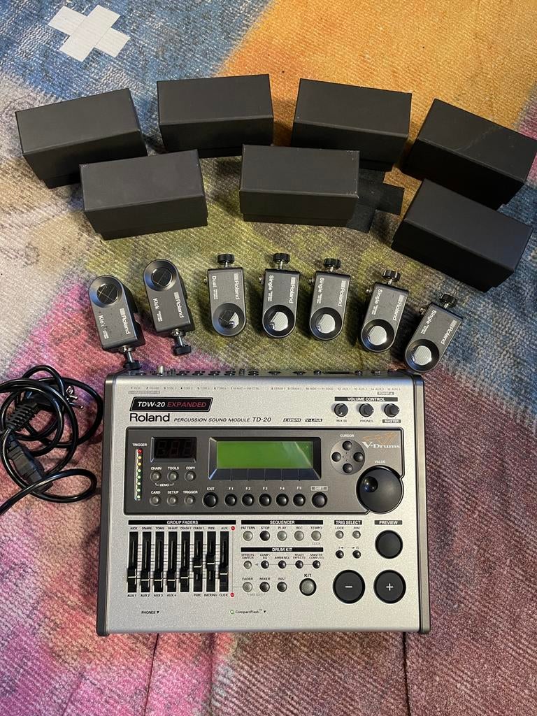 Roland TD20 met triggers, Ophalen of Verzenden, Zo goed als nieuw, Roland