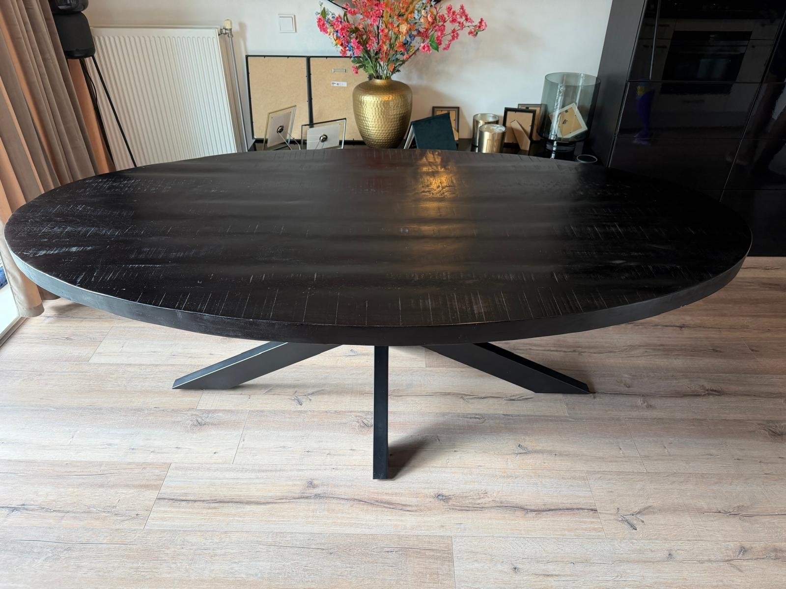 Ovale mango houten eettafel zwart 220x110x78 cm, Ophalen, Gebruikt, 100 tot 150 cm, 200 cm of meer