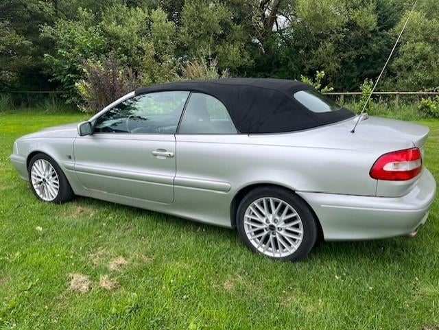 Volvo C70 2.0 T 163PK Cabrio 2004 Grijs,, Voorwielaandrijving, 4 stoelen, 163 pk, Handgeschakeld