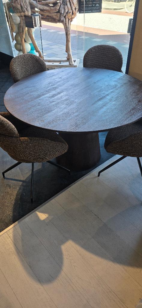 eettafel Rond 130 cm Bruin | Nu met Showmodel KORTING, Overige materialen, Bornsestraat 31, Rond, Ophalen of Verzenden