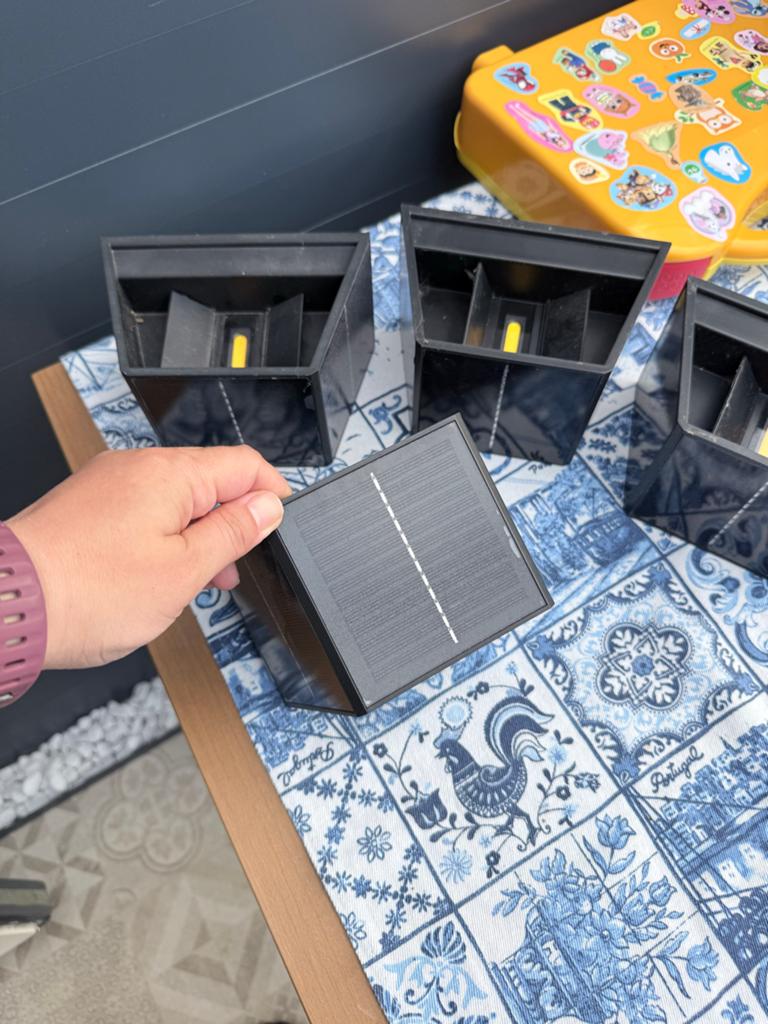4x Solar Tuinverlichting Wandlamp – Draadlos & Weerbestendig, Tuin en Terras, Buitenverlichting, Gebruikt, Licht-donker-sensor