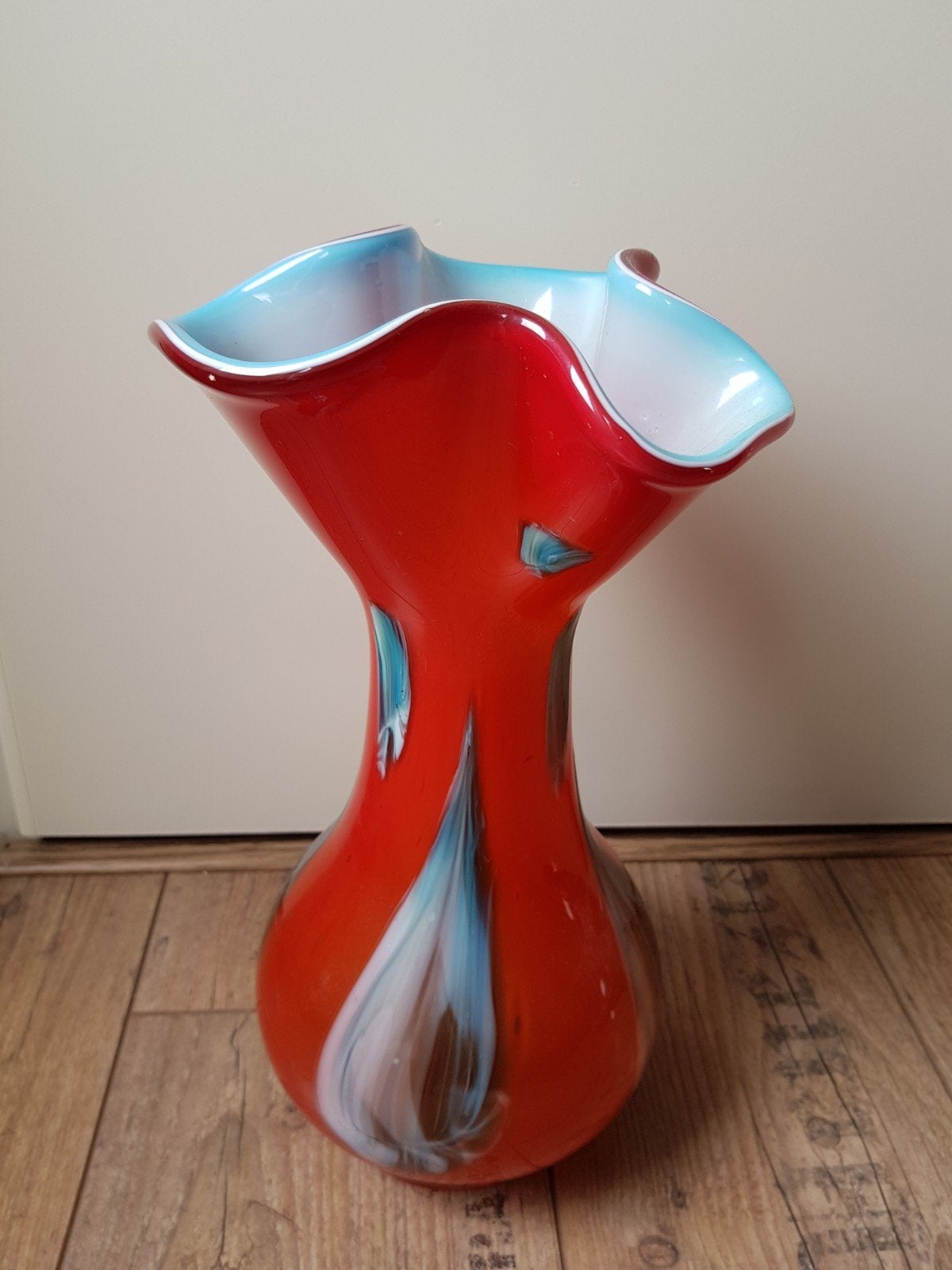 Murano vaas rood / design glaswerk / design vaas, Glas, Vaas, Handgemaakt, Ophalen of Verzenden