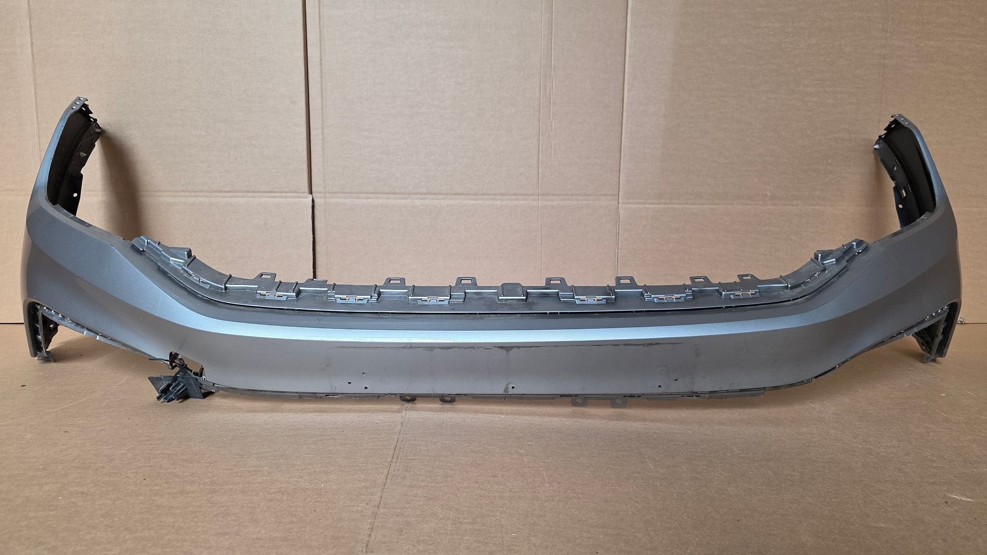 Voorbumper VW Tiguan 5NA R-line Facelift VOLKSWAGEN BUMPER, Gebruikt, -, Voor, Ophalen of Verzenden