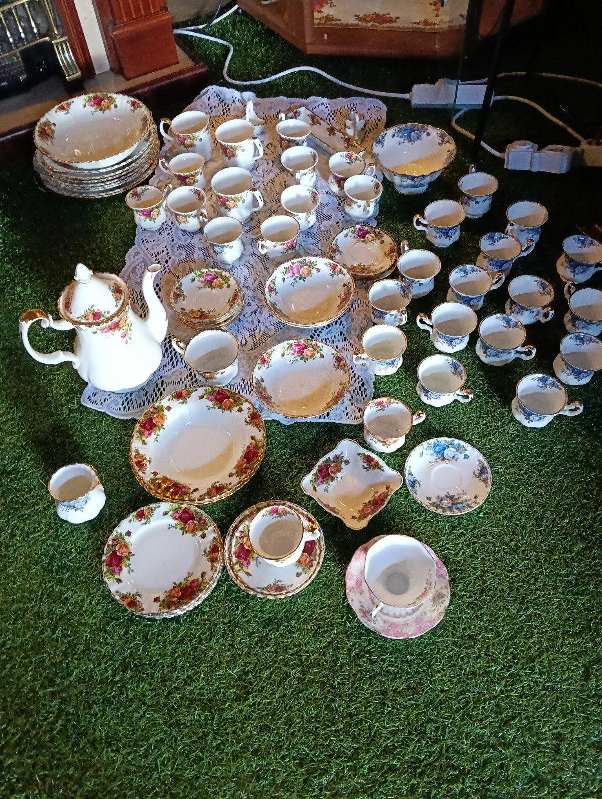 royal Albert, Antiek en Kunst, Antiek | Porselein, Ophalen