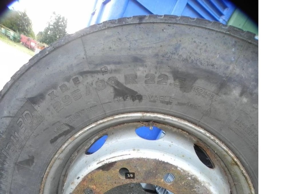 vrachtwagenband + velg Good Year 305/70/R22.5, Ophalen