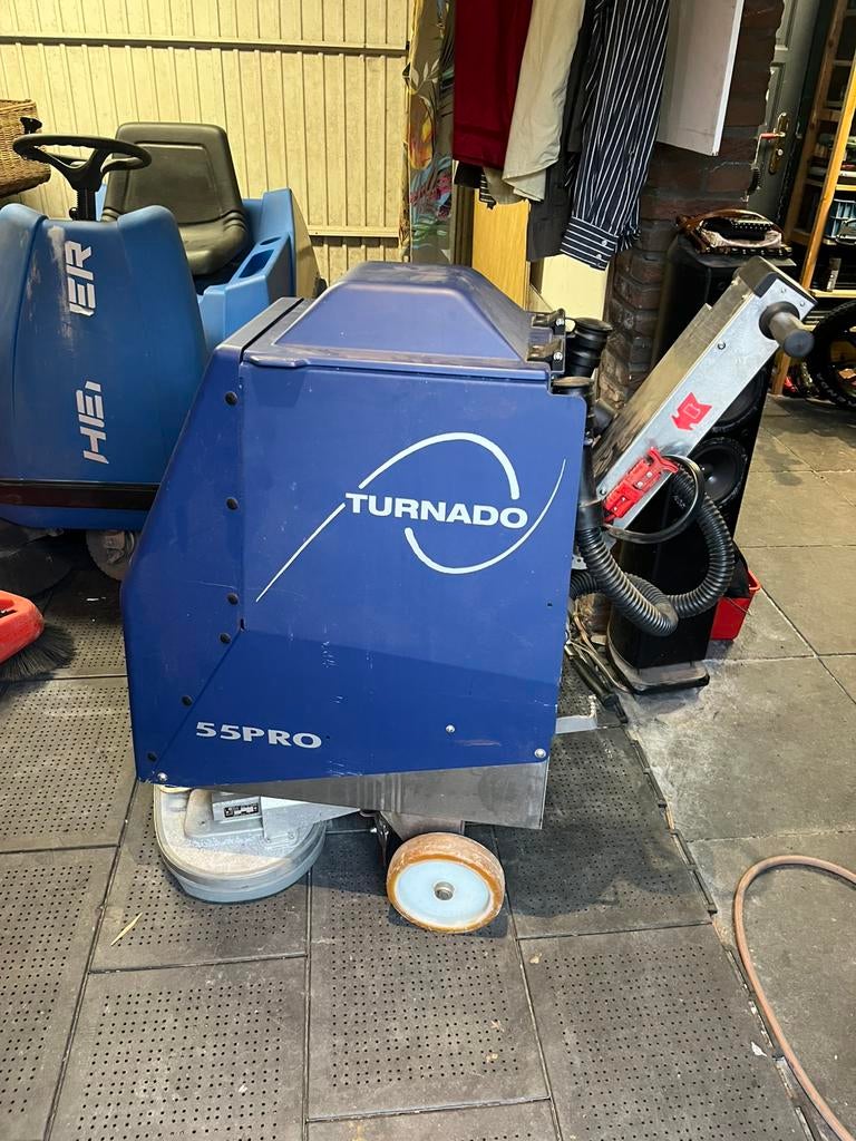 Schrob zuig machine, Doe-het-zelf en Verbouw, Reinigingsmachines, Ophalen of Verzenden, Zo goed als nieuw