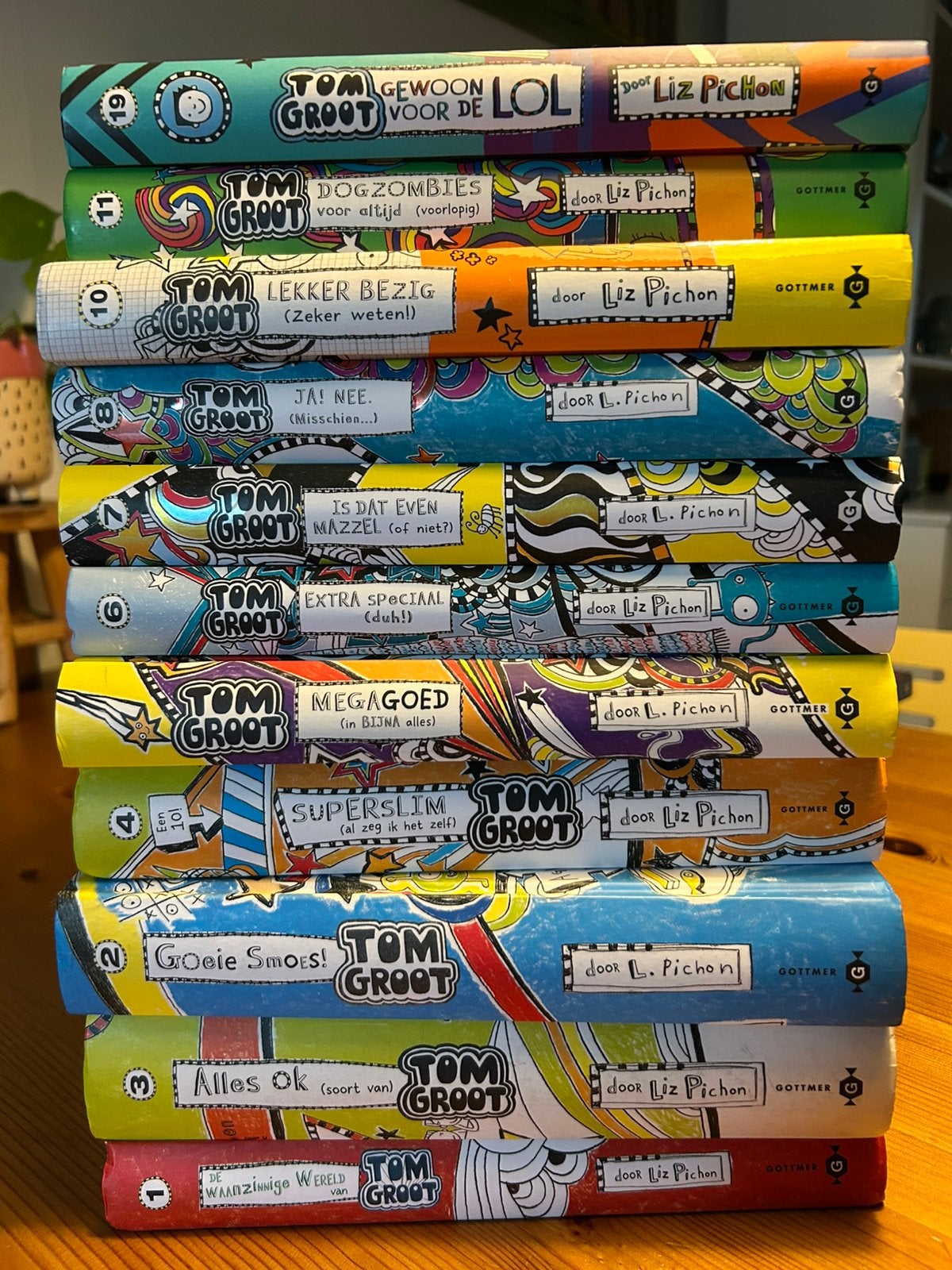 Tom Groot - Liz Pichon deel 1,2,3,4,5,6,7,8,10,11 en 19, Boeken, Ophalen of Verzenden, Zo goed als nieuw