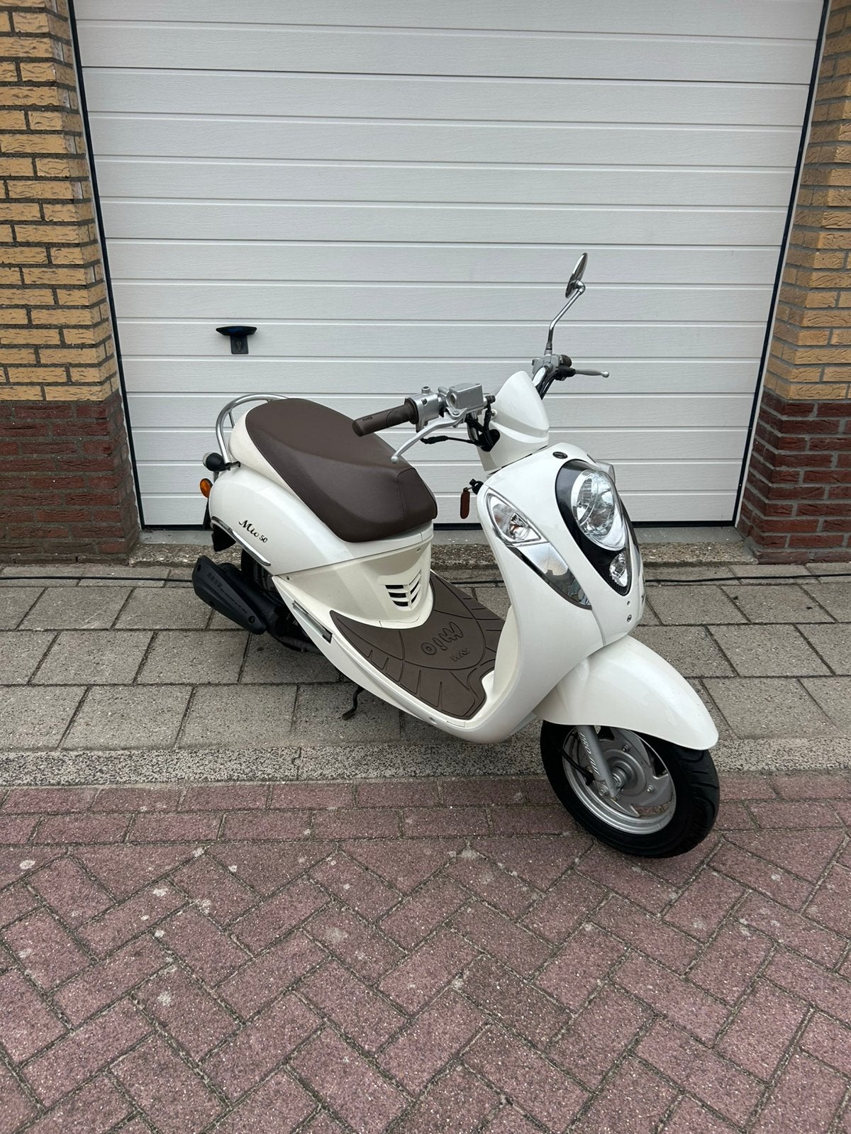 Sym Mio 50cc Snor 2009, Fietsen en Brommers, Zo goed als nieuw, Benzine, 50 cc, Maximaal 25 km/u
