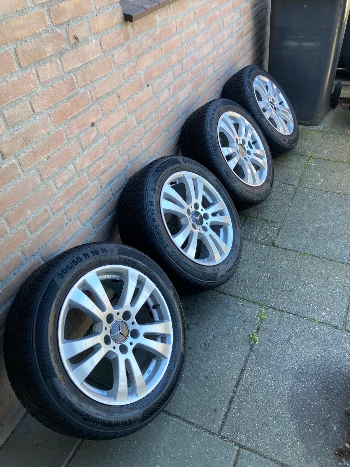 Nette  grijze velgen mercedes, Auto-onderdelen, Banden en Velgen, Ophalen, Gebruikt, Velg(en), 16 inch