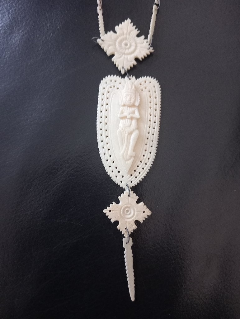 Ketting boeddha, Ophalen, Gebruikt, Beige, Overige materialen