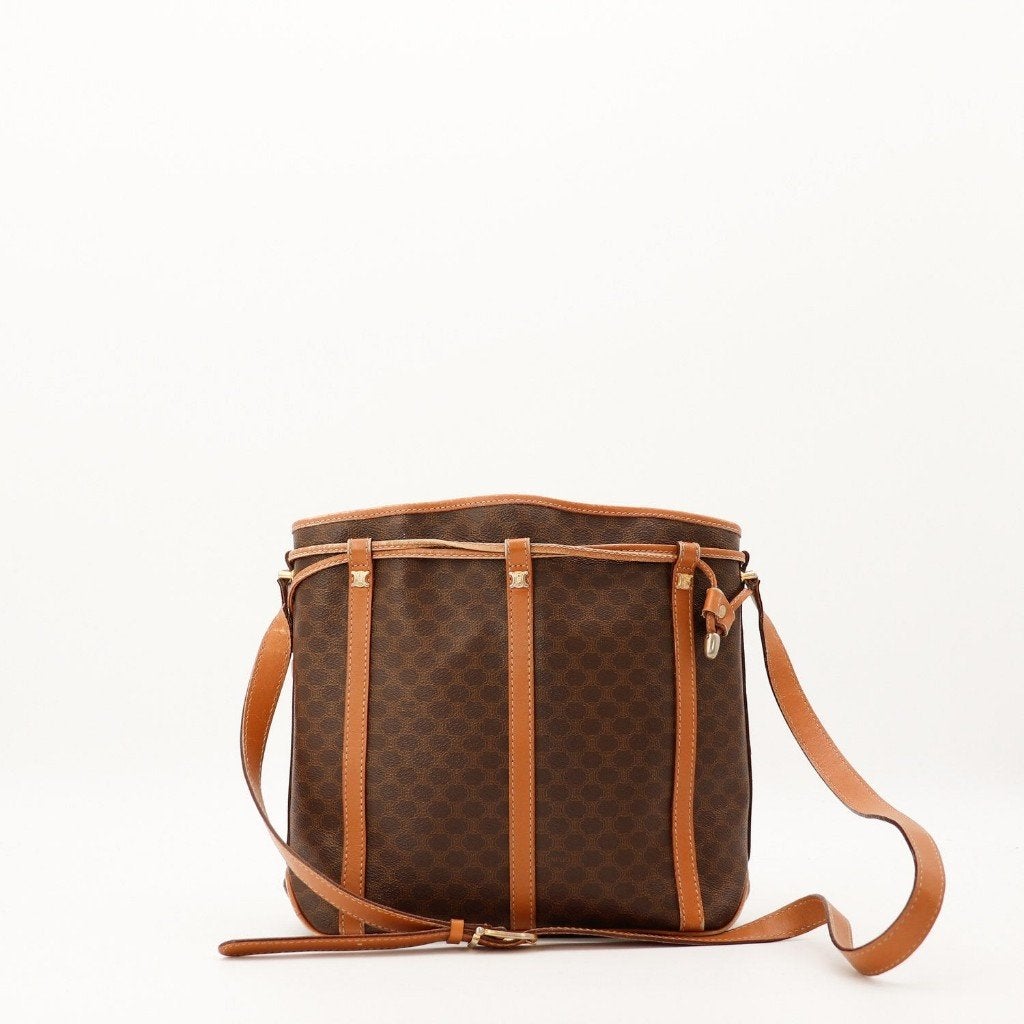 Celine Triomphe Céline 26x26x10 cm bucket tas, Sieraden, Tassen en Uiterlijk, Verzenden, Gebruikt, Zwart, Overige typen