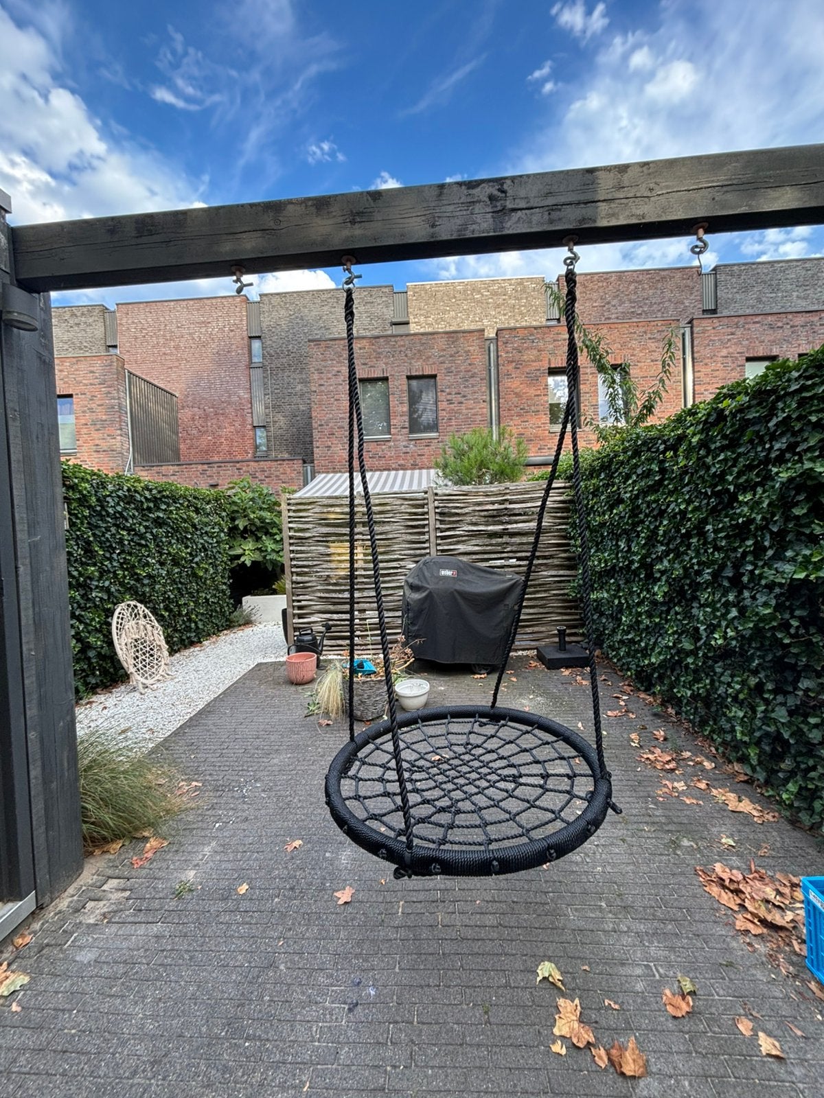 Netschommel zwart, Ophalen, Zo goed als nieuw, Schommel