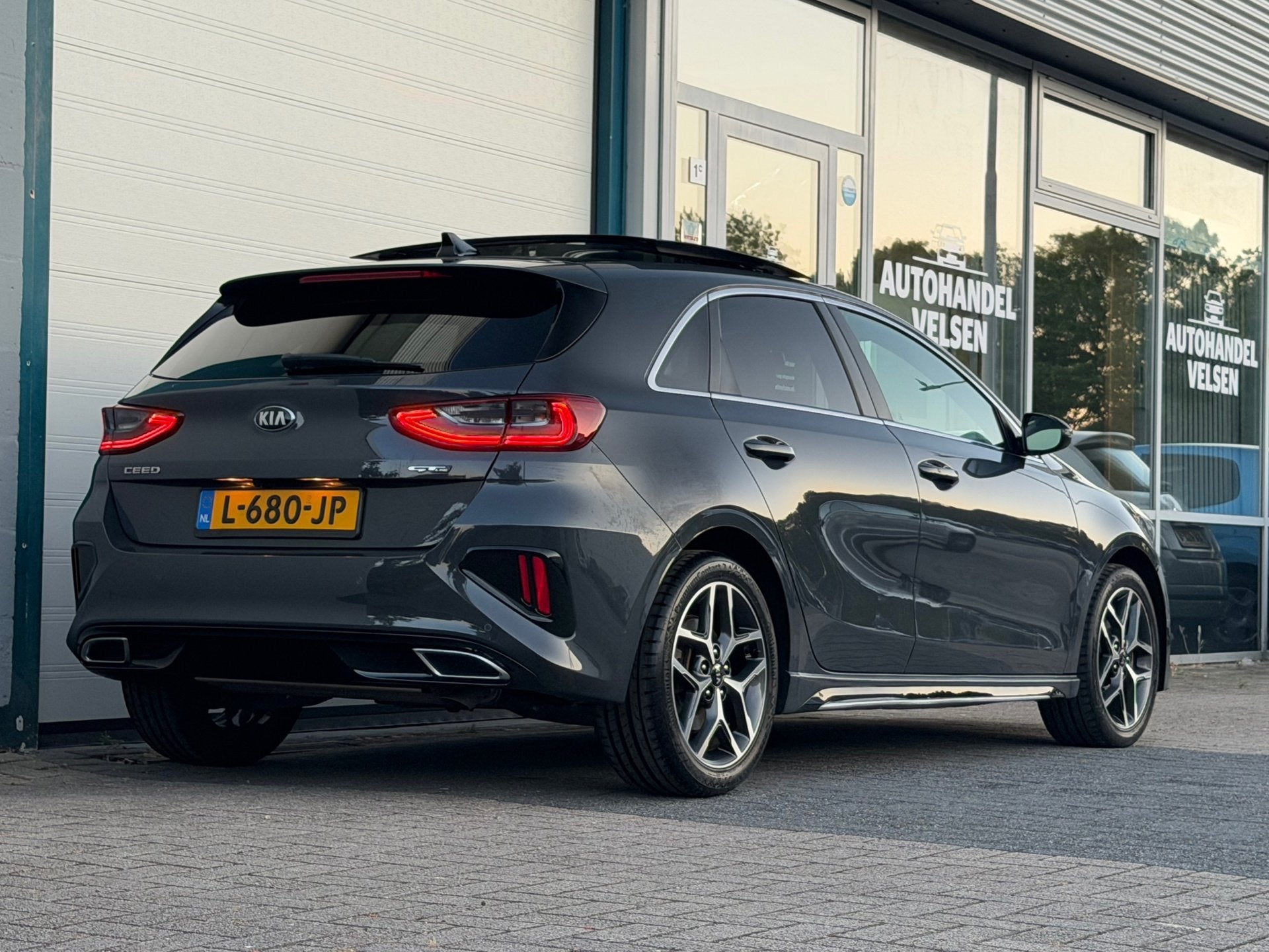 Kia Ceed 1.0 T-GDi GT-Line Panoramadak camera Navi, Auto's, Voorwielaandrijving, Gebruikt, Euro 6, Origineel Nederlands