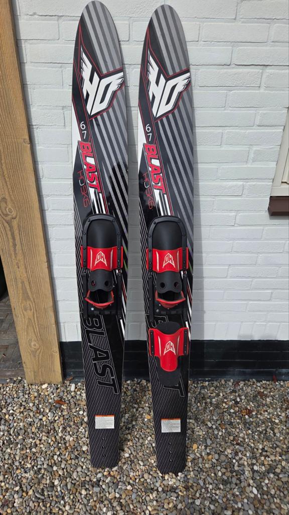 HOSKIS BLAST Waterski's z.g.a.n, Watersport en Boten, Waterski's, Ophalen