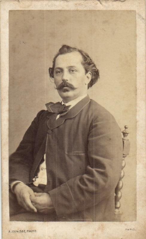 CDV - Heer met das en snor - Amedee Denise - Parijs, Gebruikt, Verzenden, Foto, Buitenland