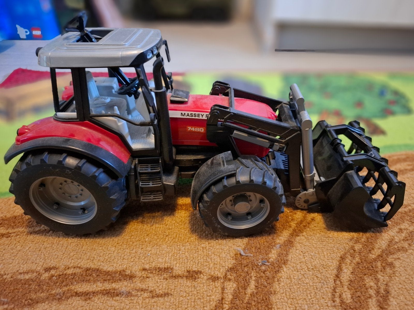 Bruder Massey Ferguson 7480 Tractor met voorlader, Ophalen of Verzenden, Gebruikt