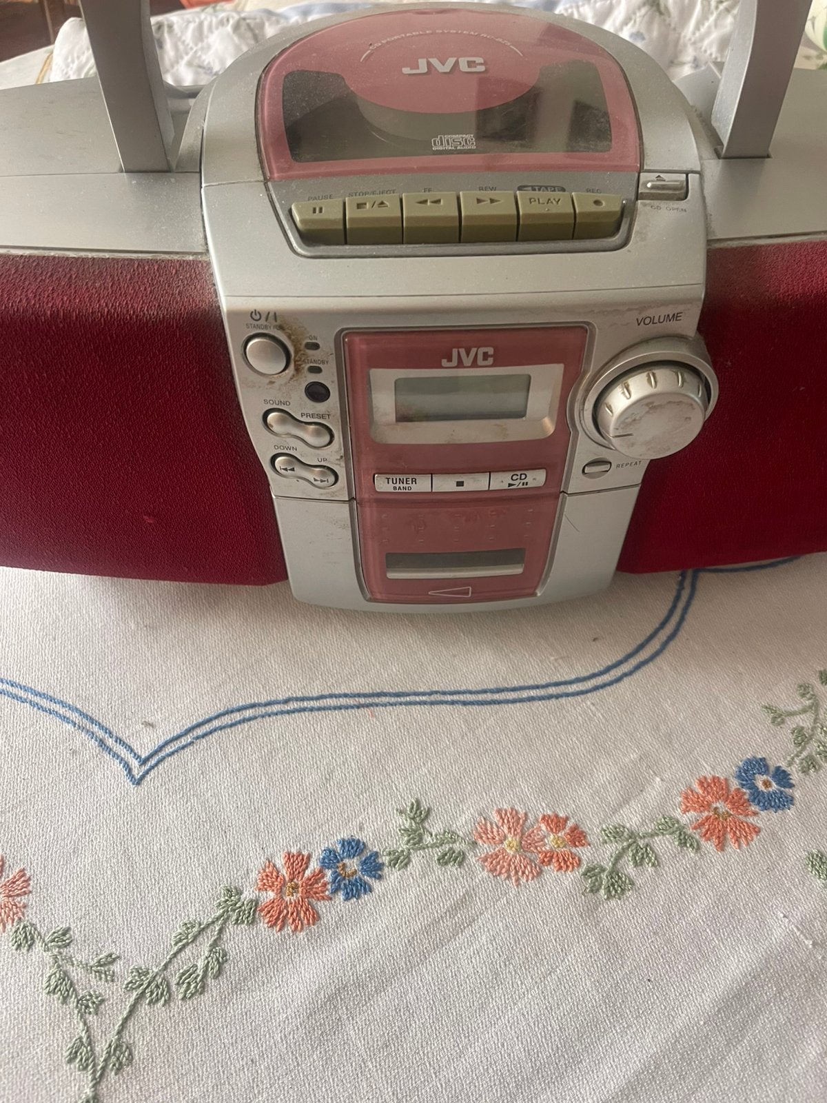 Draagbare cd, tuner , cassette speler, Audio, Tv en Foto, Stereo-sets, Ophalen, Gebruikt, Tuner of Radio, JVC
