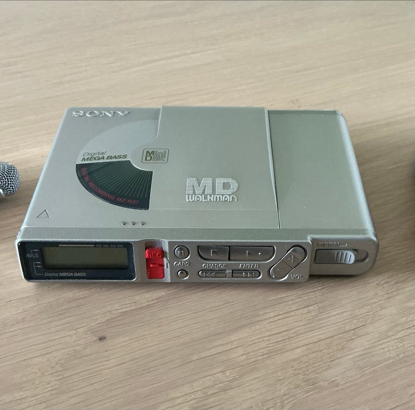 Sony MZ-R37 Portable MiniDisc Recorder met accessoires, Ophalen of Verzenden, Minidisc-recorder