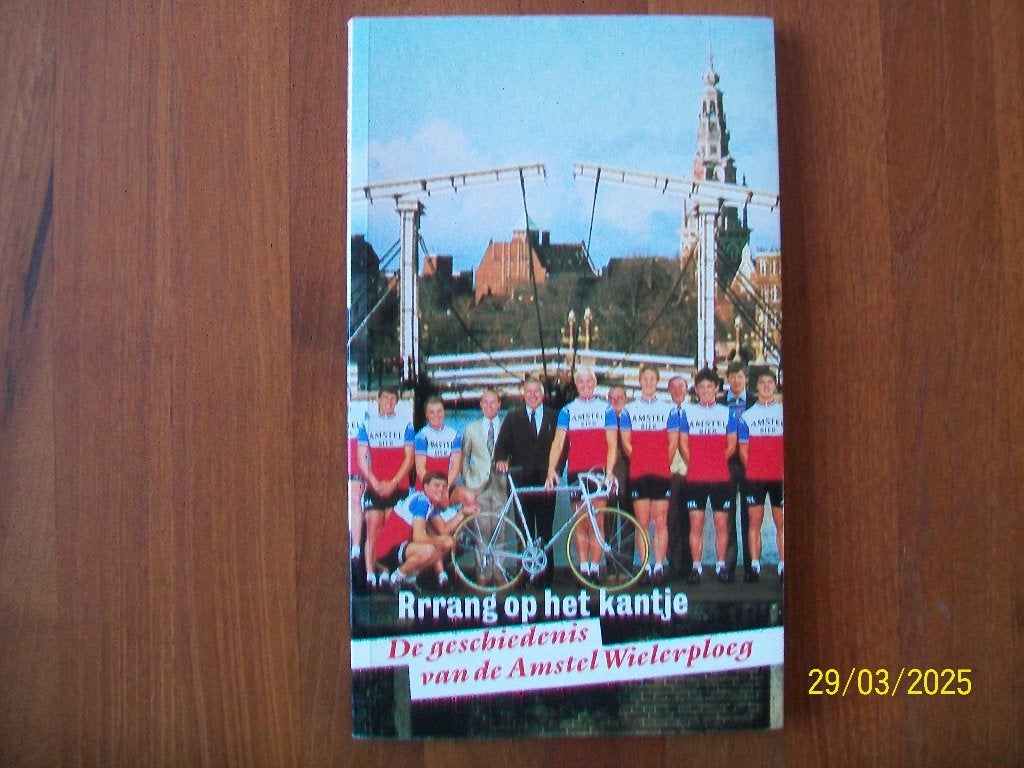 Geschiedenis Amstel Wielerploeg ( Zoetemelk, Knetemann), Verzenden, Zo goed als nieuw, Lopen en Fietsen