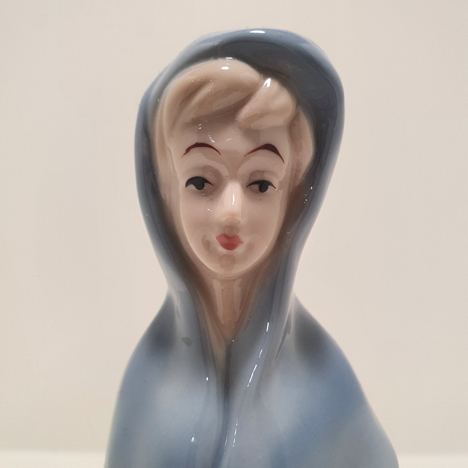 Porseleinen beeldje. 27,5 cm hoog!, Verzamelen, Beelden en Beeldjes, Ophalen of Verzenden, Zo goed als nieuw, Mens