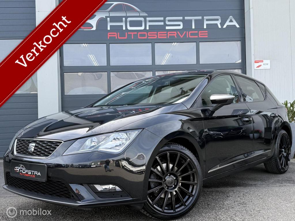 Seat Leon 1.2 TSI Style Trekhaak 18inch Navi PDC Stoelverw C, Voorwielaandrijving, Euro 5, Gebruikt, 4 cilinders