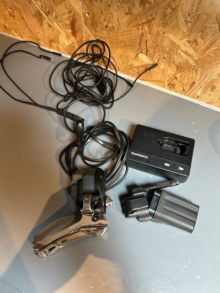Shimano Ultegra FD-6770 Di2 10 speed Voorderailleur, Gebruikt, Kinderfiets, Ophalen of Verzenden, Derailleur of Ketting