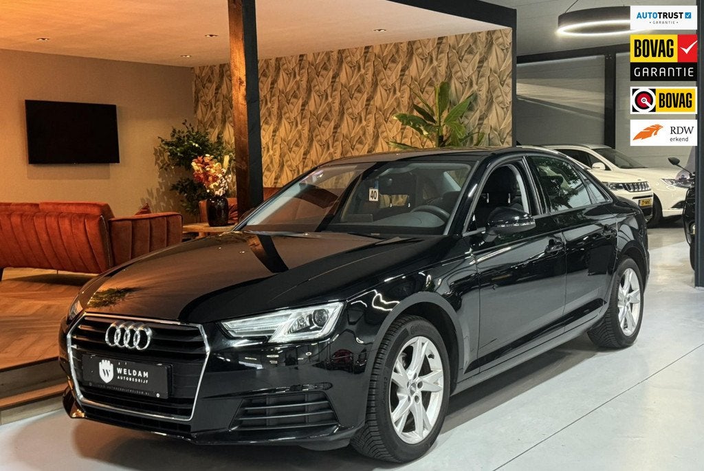 Audi A4 Limousine 1.4 TFSI Limousine|Trekhaak|Keyless|LED|Cr, Auto's, Audi, Voorwielaandrijving, Stof, Gebruikt, 4 cilinders