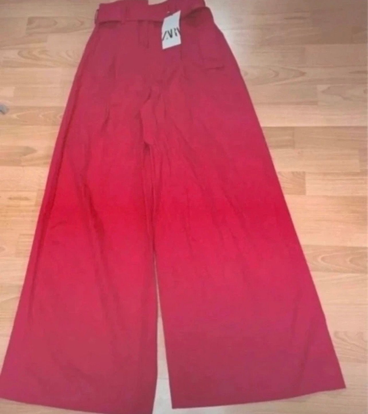 Nieuwe Zara wijde broek met riem - Maat S, Ophalen of Verzenden, Nieuw
