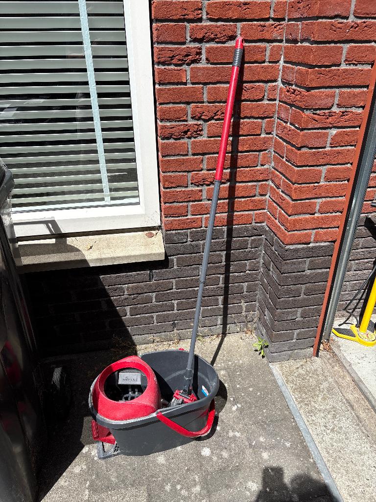 Gratis Vileda dweil met emmer, Ophalen, Dweilemmer, -bak, of -wagen