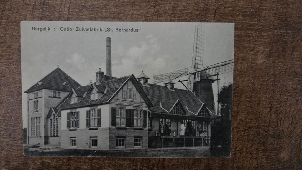 Bergeijk Zuivelfabriek met Molen., Verzenden
