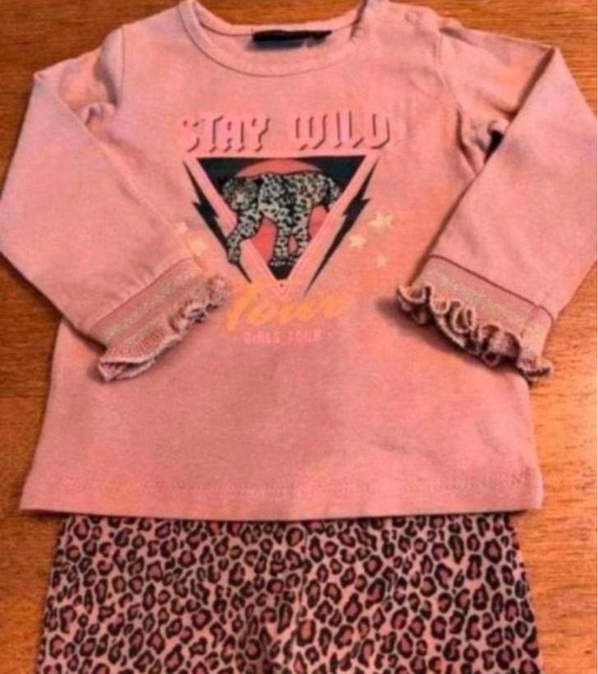 Setje mt 68 Bakkaboe panterprint, Kinderen en Baby's, Ophalen of Verzenden, Zo goed als nieuw, Meisje, Setje