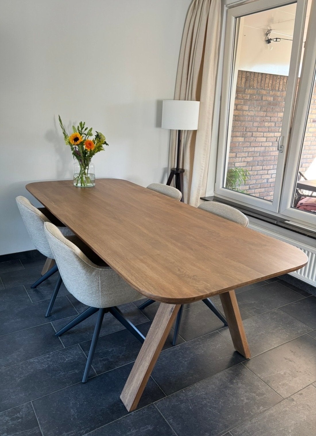Eettafel 220cm Mandy (Leen Bakker) - Zo goed als nieuw, Ophalen, 100 tot 150 cm, Zo goed als nieuw, 150 tot 200 cm
